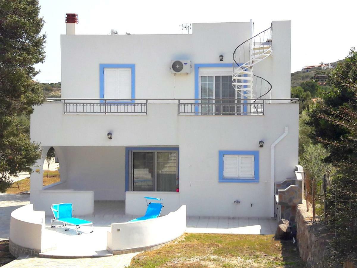 Elafonisos: Two Storey House On The Sea Front ภายนอก รูปภาพ